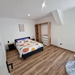 A 1,9 Km Du Mont St Michel * Beauvoir (Manche)