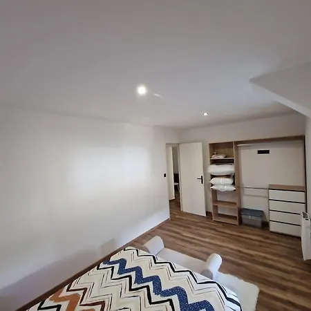 A 1,9 Km Du Mont St Michel * Beauvoir (Manche)