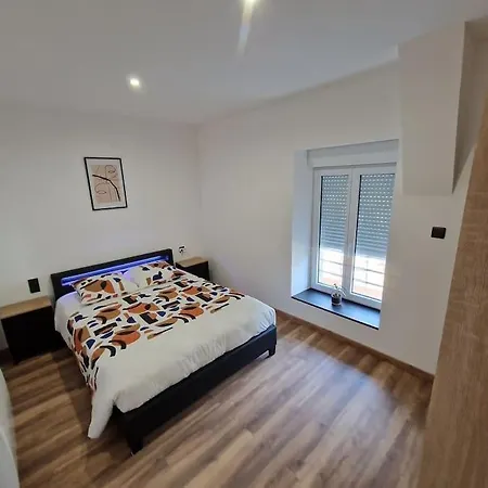 A 1,9 Km Du Mont St Michel *