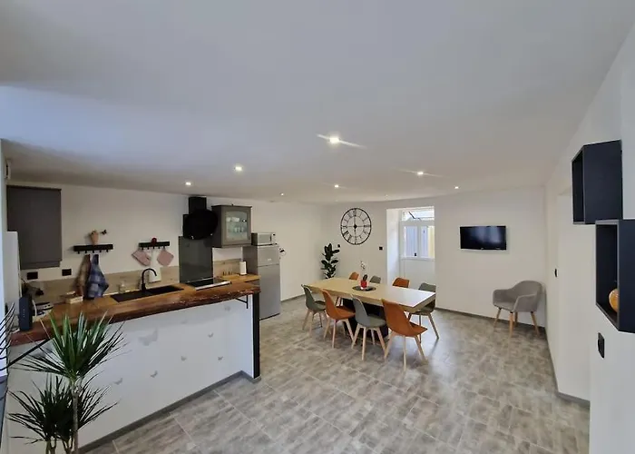 à 1,9 Km Du Mont St Michel *