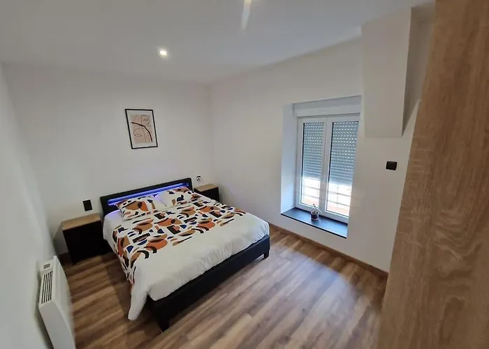 à 1,9 Km Du Mont St Michel *