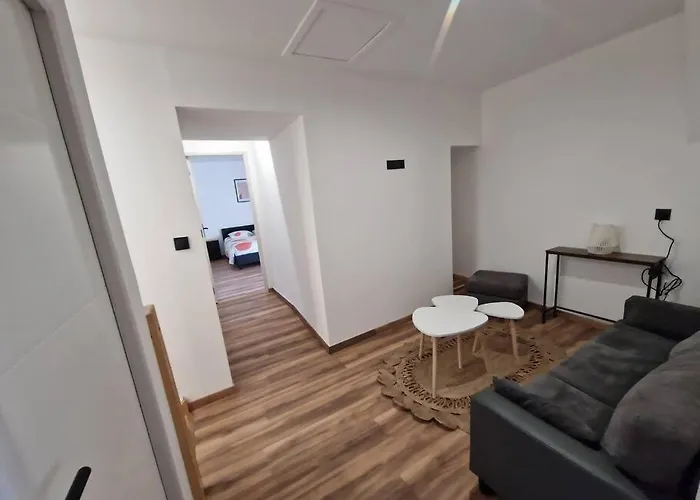 à 1,9 Km Du Mont St Michel Hébergement de vacances